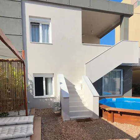 Sunny Spot Apartment